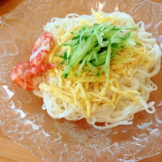 氷水で冷た～い素麺